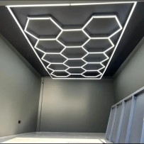 Oświetlenie Hexagon LED 6000K 14X plaster miodu + ramka 4845mm x 2435mm